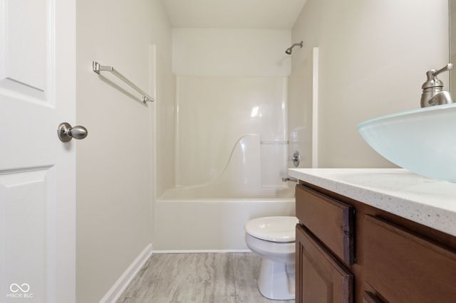 11095 Cool Winds Way, Fishers, IN 46037