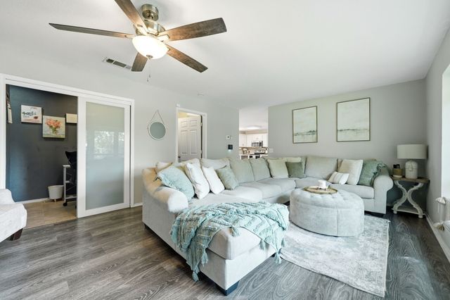 2209 Villawood Lane, Garland, TX 75040