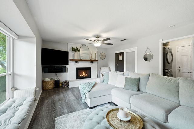 2209 Villawood Lane, Garland, TX 75040