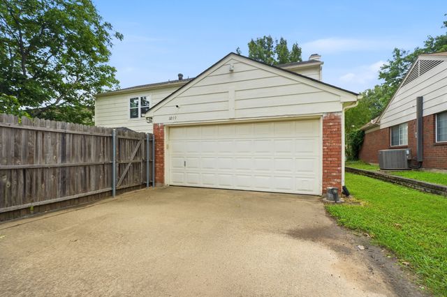 2209 Villawood Lane, Garland, TX 75040