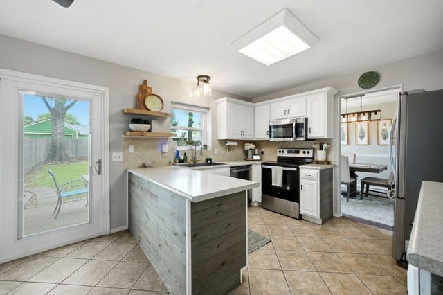 2209 Villawood Lane, Garland, TX 75040