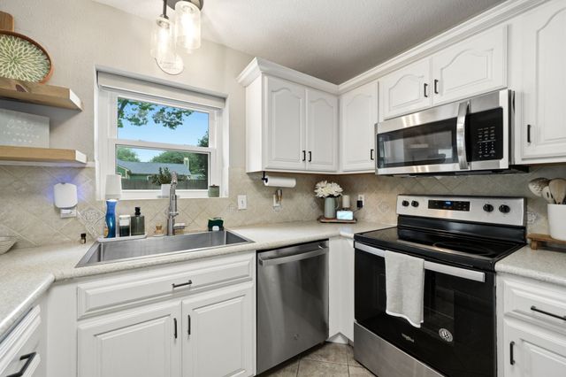 2209 Villawood Lane, Garland, TX 75040
