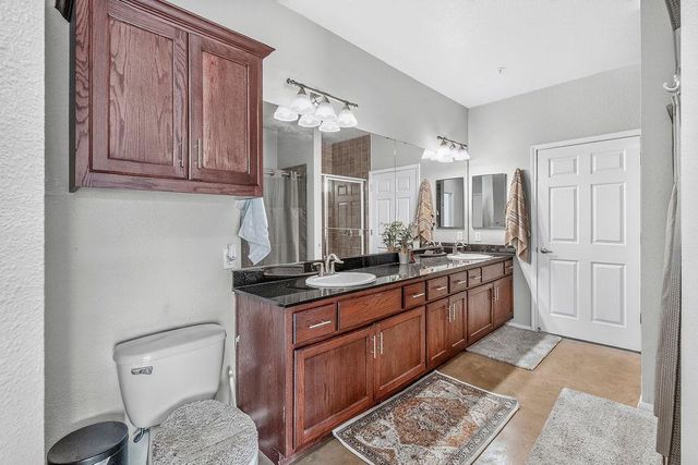 910 W 25th ST 406, Austin, TX 78705