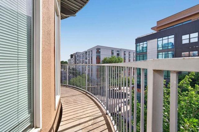 910 W 25th ST 406, Austin, TX 78705