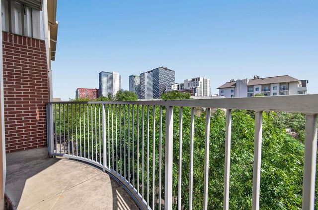 910 W 25th ST 406, Austin, TX 78705