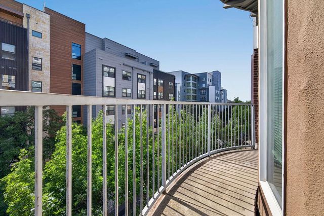 910 W 25th ST 406, Austin, TX 78705