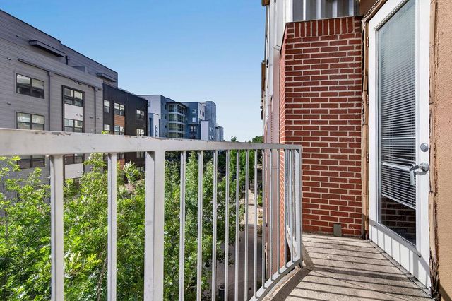 910 W 25th ST 406, Austin, TX 78705