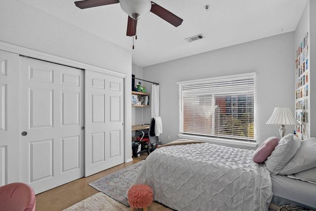 910 W 25th ST 406, Austin, TX 78705