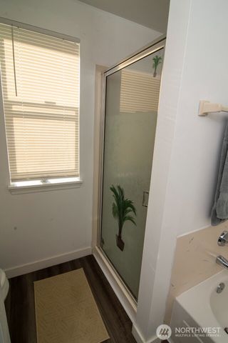32825 17th Ave SW, Federal Way, WA 98023