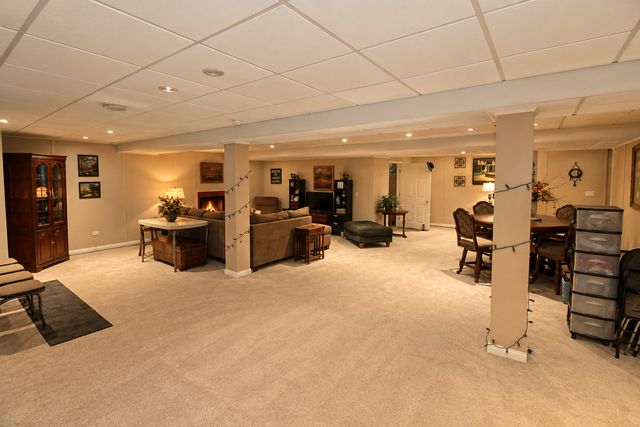 4618 Lalique Court, Joliet, IL 60431