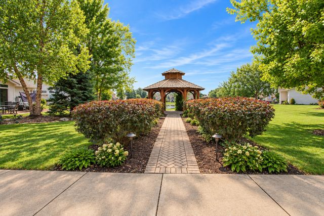 4618 Lalique Court, Joliet, IL 60431