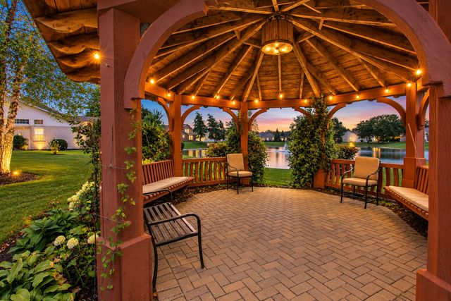 4618 Lalique Court, Joliet, IL 60431