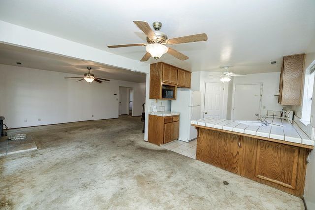 2516 Walnut Grove Way, Modesto, CA 95355