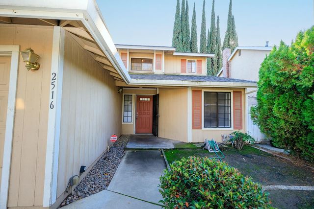 2516 Walnut Grove Way, Modesto, CA 95355