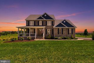 121 NITTANY SOUTH WAY, Stephens City, VA 22655