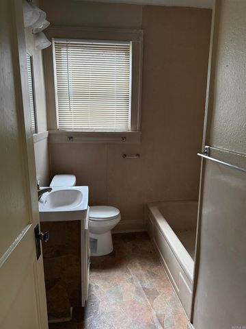 2217 S Cedar Street, Little Rock, AR 72204