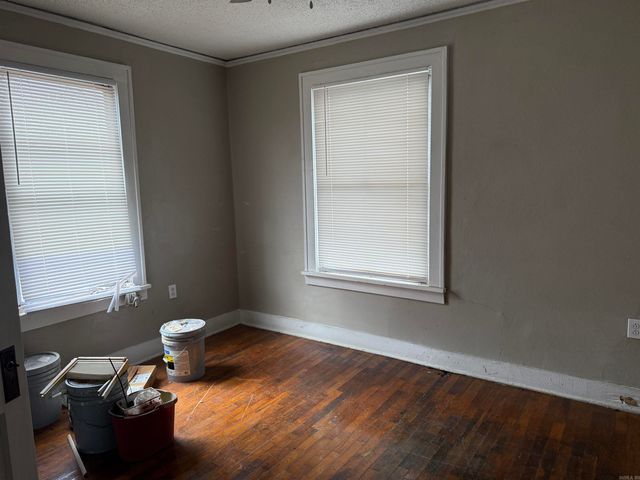 2217 S Cedar Street, Little Rock, AR 72204