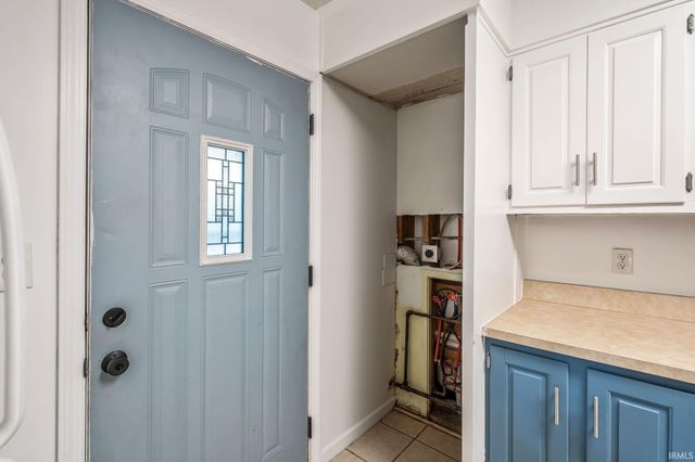 556 Broad Avenue, Nappanee, IN 46550