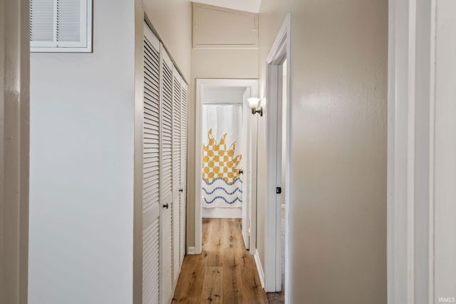 556 Broad Avenue, Nappanee, IN 46550