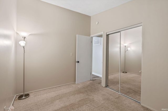 556 Broad Avenue, Nappanee, IN 46550