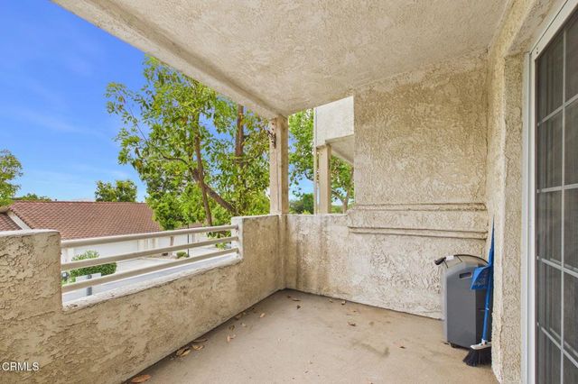 2623 Antonio Drive 112, Camarillo, CA 93010