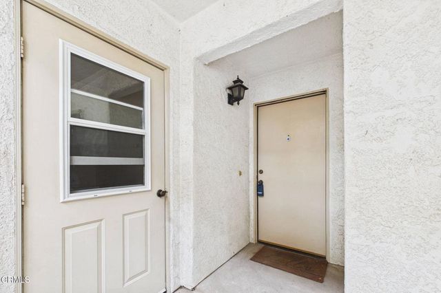2623 Antonio Drive 112, Camarillo, CA 93010