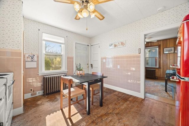 22 Ingell Street, Taunton, MA 02780