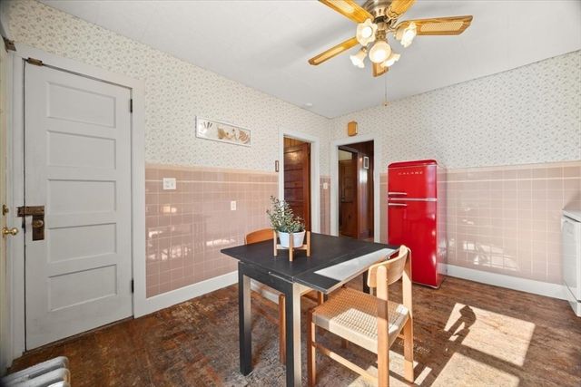 22 Ingell Street, Taunton, MA 02780