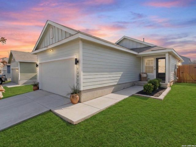 13912 Homestead Wy, San Antonio, TX 78252