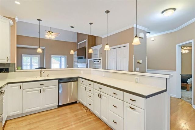 128 Monterey Drive, Peachtree City, GA 30269