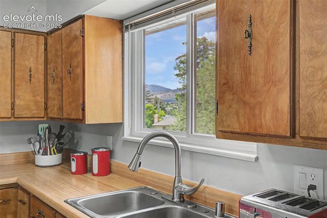 5660 Tuckerman Drive, Colorado Springs, CO 80918