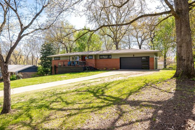 4819 Montcrest Dr, Chattanooga, TN 37416