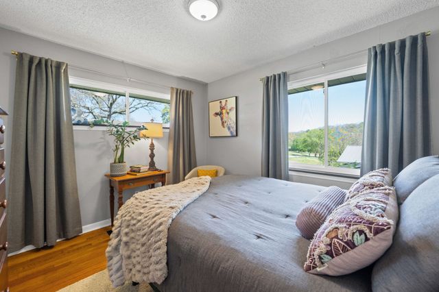 4819 Montcrest Dr, Chattanooga, TN 37416