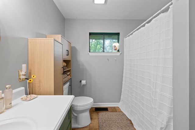 4819 Montcrest Dr, Chattanooga, TN 37416