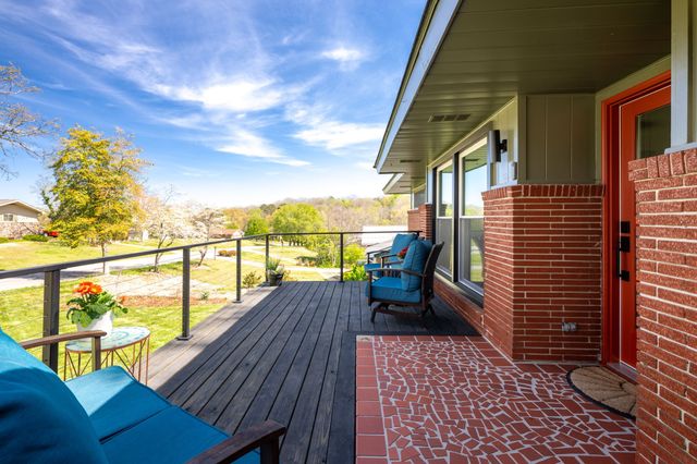 4819 Montcrest Dr, Chattanooga, TN 37416