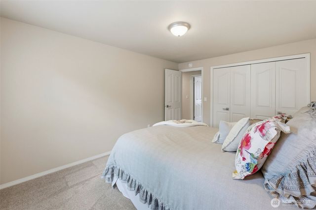 13910 72nd Avenue E, Puyallup, WA 98373