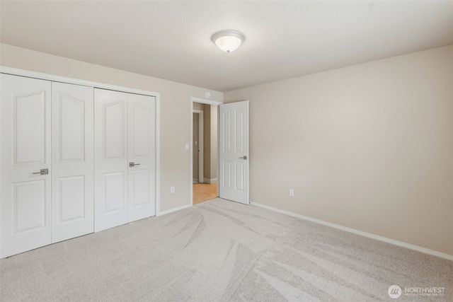 13910 72nd Avenue E, Puyallup, WA 98373