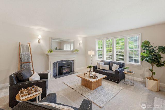13910 72nd Avenue E, Puyallup, WA 98373