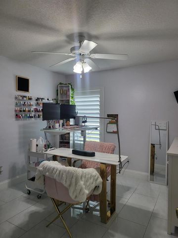 272 SW Crescent Avenue, Port St. Lucie, FL 34984
