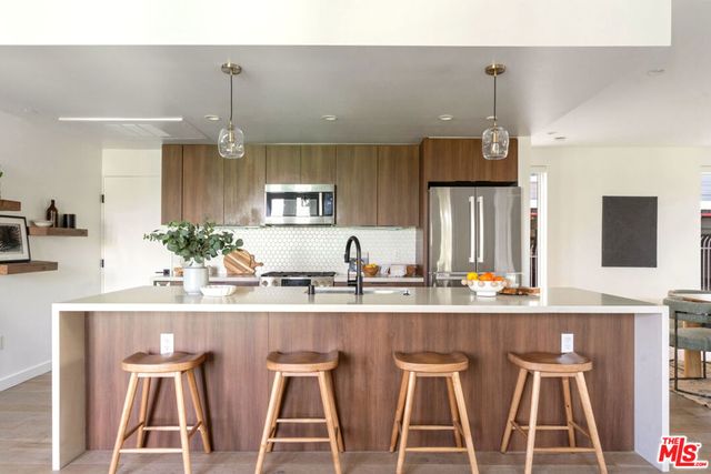 2267 Duane Street 3, Los Angeles, CA 90039