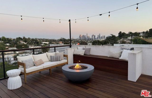 2267 Duane Street 3, Los Angeles, CA 90039