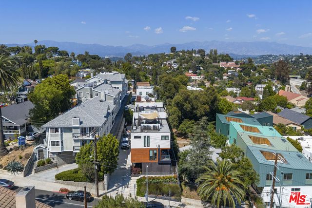 2267 Duane Street 3, Los Angeles, CA 90039