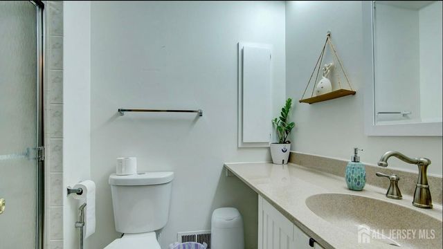 185 Nathan Drive, North Brunswick, NJ 08902