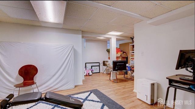 185 Nathan Drive, North Brunswick, NJ 08902