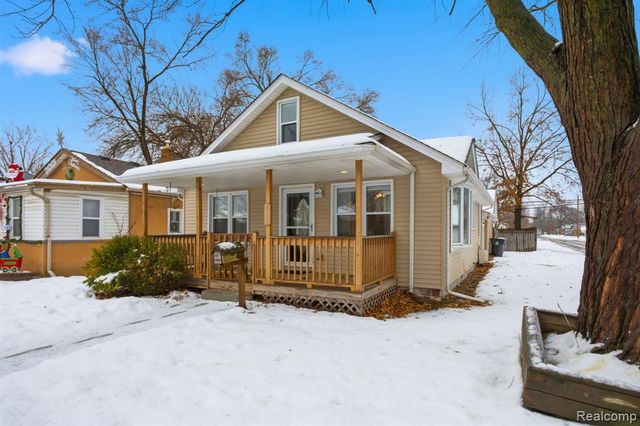 2304 2nd St Street, Westland, MI 48186