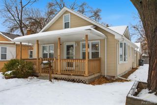 2304 2nd St Street, Westland, MI 48186