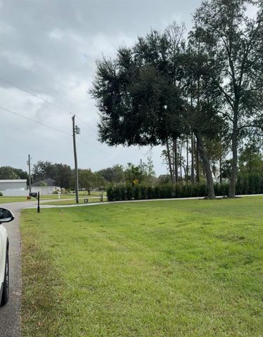 LAKE SMITH ROAD, Umatilla, FL 32784