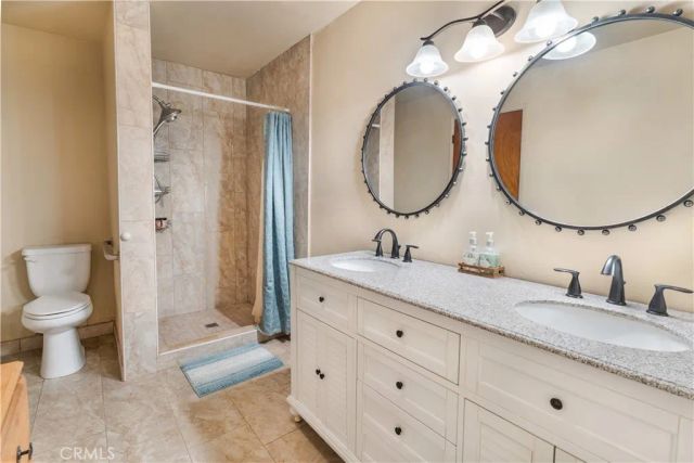 766 S 6th St, Grover Beach, CA 93433