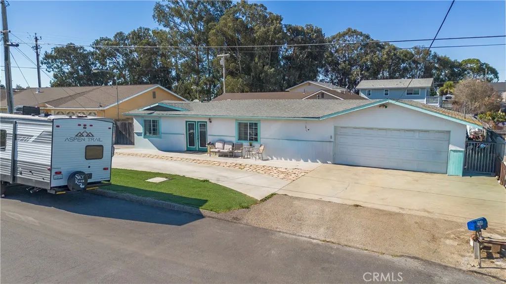 766 S 6th St, Grover Beach, CA 93433