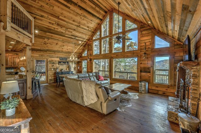 300 Cloudland Trace, Epworth, GA 30541